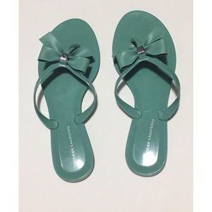 Chinese Laundry Teal Bow Sandals 👡👗
